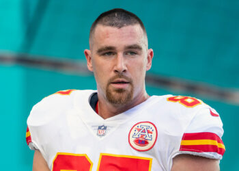 travis kelce position